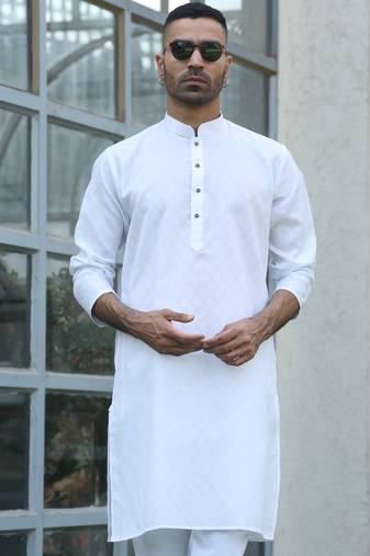 Cotton blend woven self desing white kurta