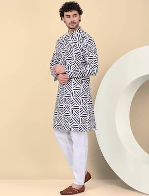 Men cotton blue and white geometric printed kurta 5
