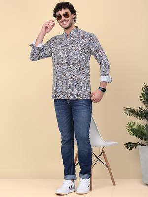 Men cotton blue ethnic motifs short kurta 1