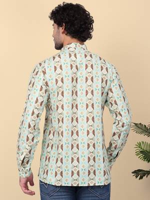 Men cotton green geometric printed short kurta 3