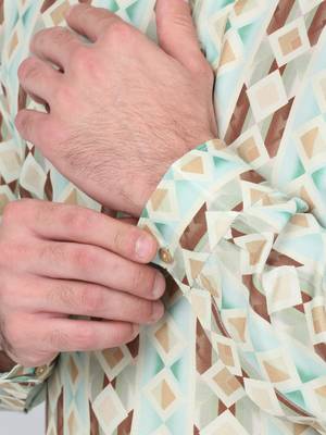 Men cotton green geometric printed short kurta 4