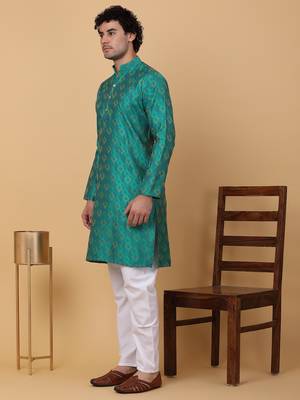 Men green silk blend jacquard kurta 5