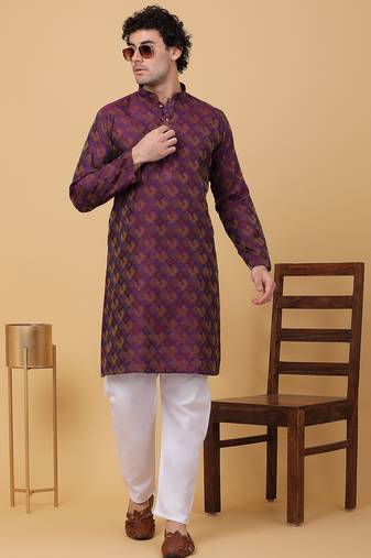 Men purple silk blend jacquard kurta