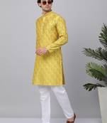 Men yellow silk blend jacquard kurta