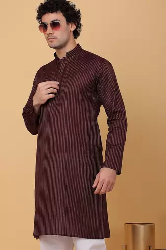 Men maroon pure cotton striped knee length kurta
