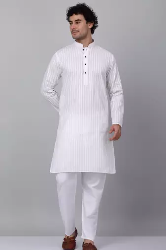 Men white pure cotton striped knee length kurta
