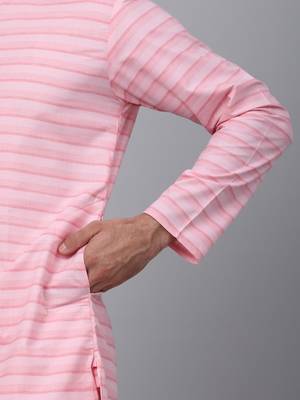 Men pink cotton striped kurta 4