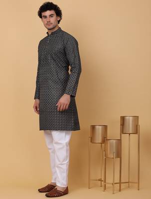 Men black cotton floral printed kurta 5