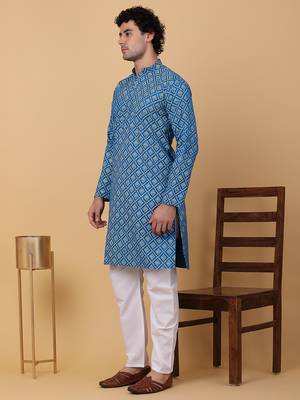 Men blue cotton ethnic printed kurta 5