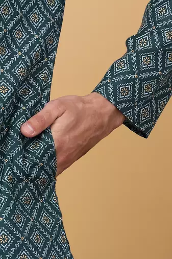 Men green cotton ethnic printed kurta