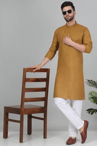 Men gold toned blue cotton knee length kurta