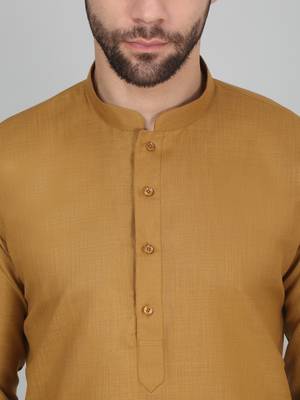 Men gold toned blue cotton knee length kurta 2