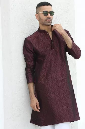 Silk blend jacquard self design wine kurta