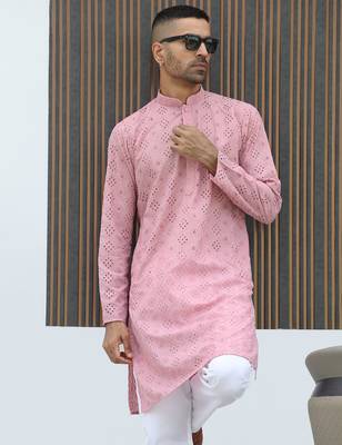 Cotton blend chikankari embroidered pink kurta 1