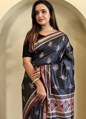 Black Dola Viscose Digital Printed Saree 1