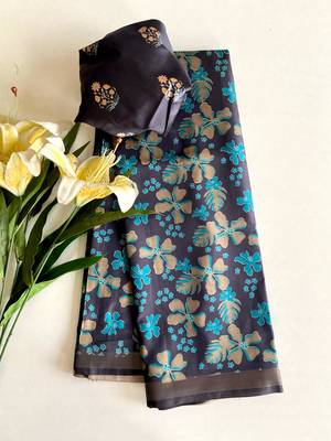 Blue Dola Viscose Digital Printed Saree 5
