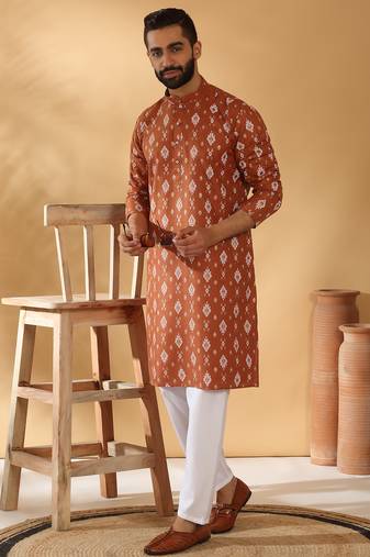 Cotton blend geometric printed rust kurta and pyjamas