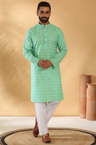 Cotton blend floral printed green kurta and pyjamas