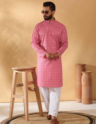 Cotton blend floral printed pink kurta and pyjamas 1
