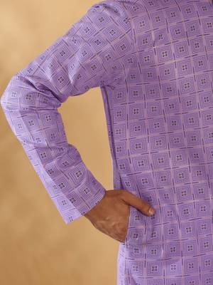 Cotton blend floral printed purple kurta and pyjamas 5