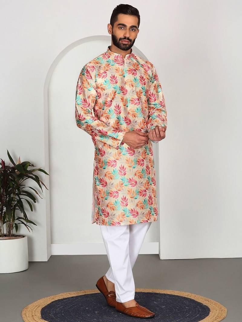 Silk blend floral printed Beige kurta and pyjamas