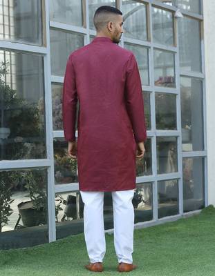 Cotton blend woven self desing maroon kurta and pyjamas 3