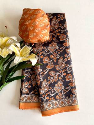 Black Dola Viscose Digital Printed Saree 5