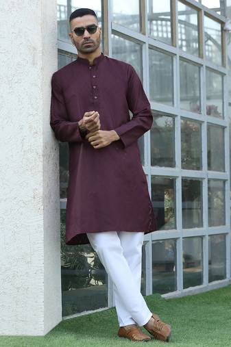 Cotton blend woven self desing purple kurta and pyjamas