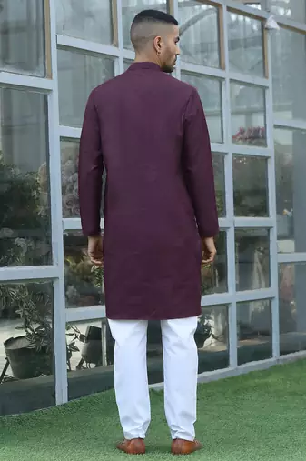 Cotton blend woven self desing purple kurta and pyjamas