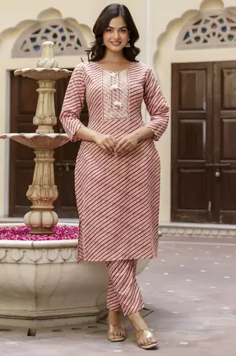 Cotton slub magic printed kurta pant embroidery neck work kurta set