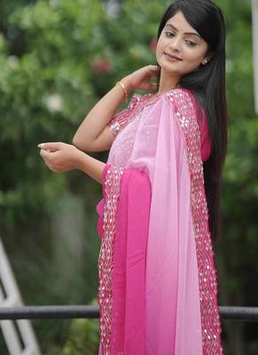 Rani Pink dual Shaded Georgette Saree 2