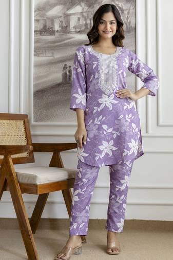 Cotton slub magic printed kurta pant embroidery neck work kurta set
