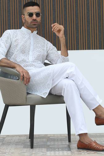 Cotton blend chikankari embroidered white kurta with elasticated pyjamas