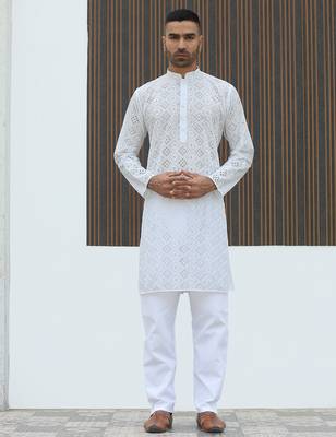 Cotton blend chikankari embroidered white kurta with elasticated pyjamas 5