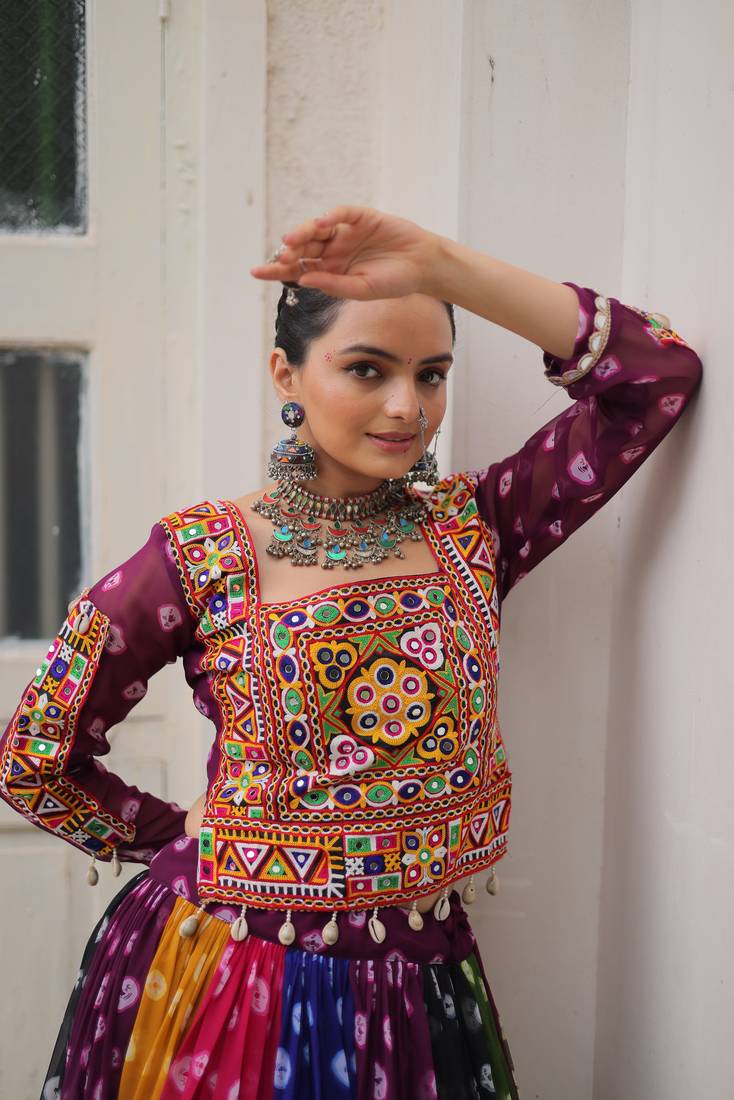 MULTICOLOR GEORGETTE  PRINT VINTAGE GAMTHI EMBROIDERY WORK STITCHED LEHENGA