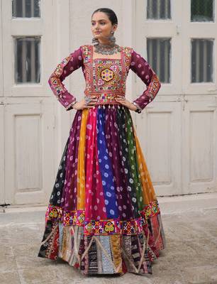 MULTICOLOR GEORGETTE  PRINT VINTAGE GAMTHI EMBROIDERY WORK STITCHED LEHENGA 8