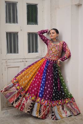 MULTICOLOR GEORGETTE  PRINT VINTAGE GAMTHI EMBROIDERY WORK STITCHED LEHENGA 9