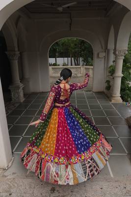 MULTICOLOR GEORGETTE  PRINT VINTAGE GAMTHI EMBROIDERY WORK STITCHED LEHENGA 11