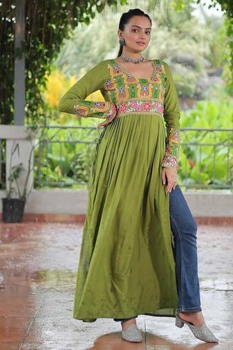 Green pink navratri special 14kg rayon kutchi gamthi work kurti-Full Stitched Free Size