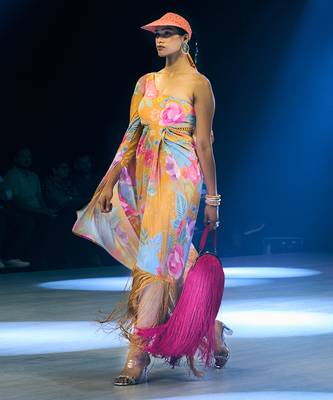 Yellow printed crepe dress 3