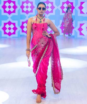 Pink embroidered crepe saree 1