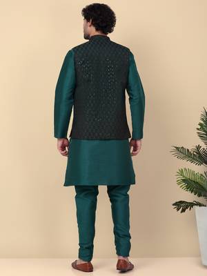 Men silk blend green kurta and churidar with embroidered nehru jacket 3