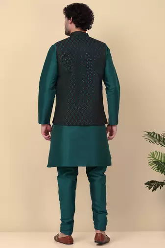 Men silk blend green kurta and churidar with embroidered nehru jacket
