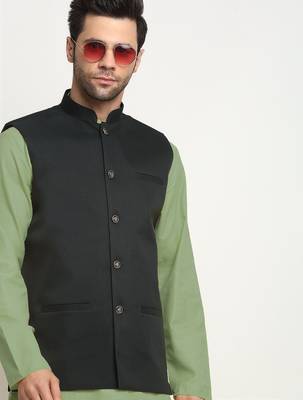 Cotton green kurta and pyjama with twill green nehru jacket 5