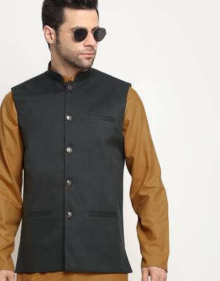 Cotton gold tonned kurta and pyjama with green nehru jacket 5