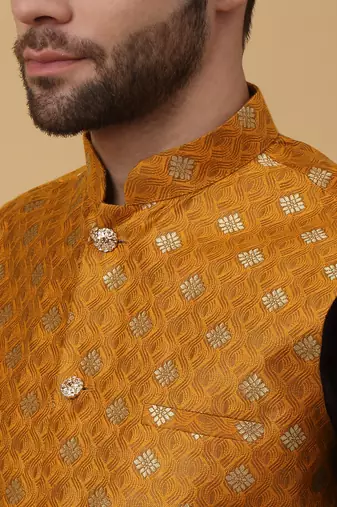 Men's black kurta and churidar with jacquard ethnic nehru jacket