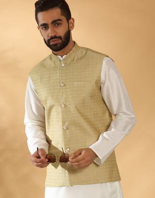 Silk blend cream kurta and churidar with jacquard geometric beige nehru jacket 4