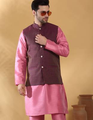 Silk blend pink kurta and churidar with jacquard geometric purple nehru jacket 4