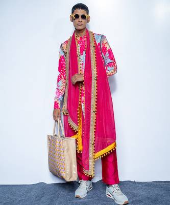 Pink printed chanderi kurta pajama with scarf 1