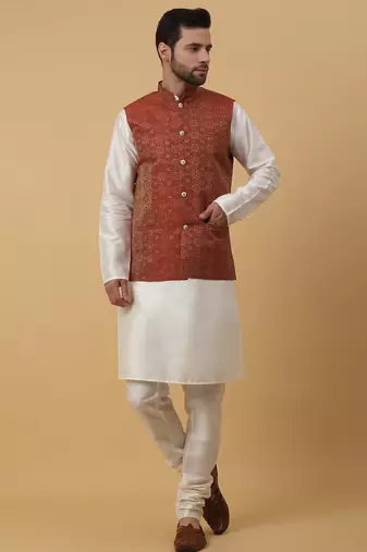 Men's cream kurta and churidar with jacquard ethnic motifs printed nehru jacket